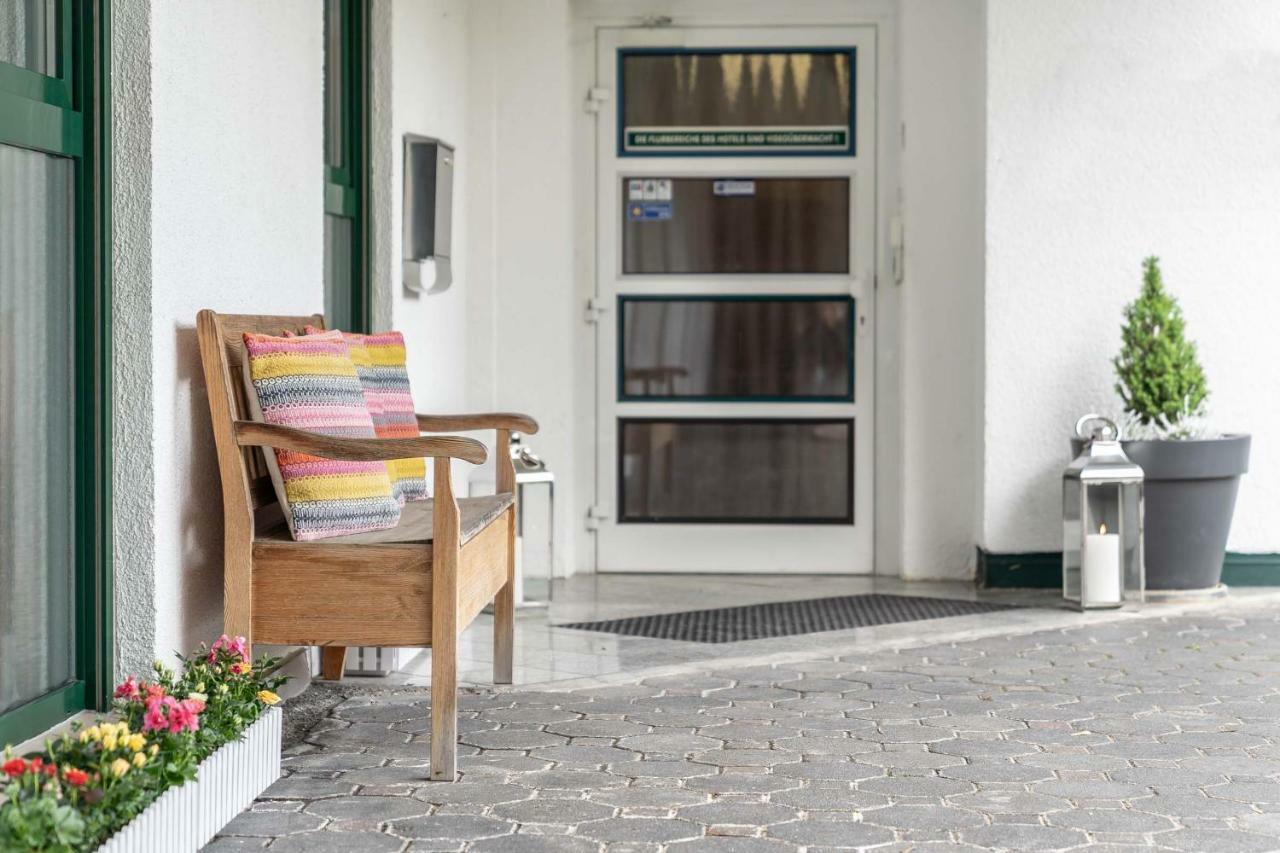 Boardinghouse Burgpark Hotel Hürth Eksteriør billede