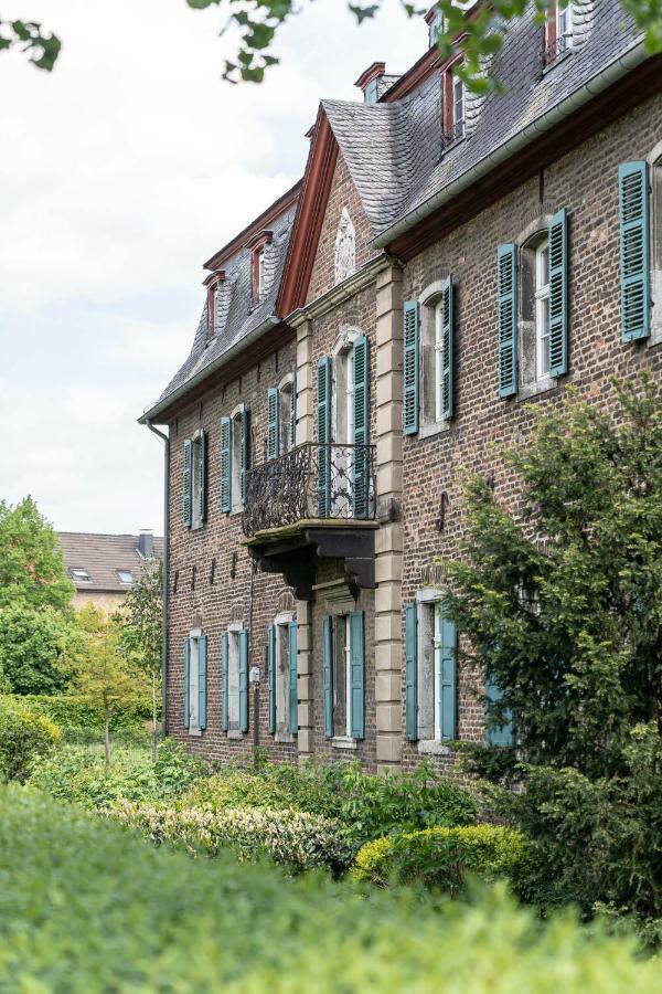 Boardinghouse Burgpark Hotel Hürth Eksteriør billede